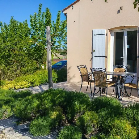 In With Pool And Vineyards * Segonzac (Charente)