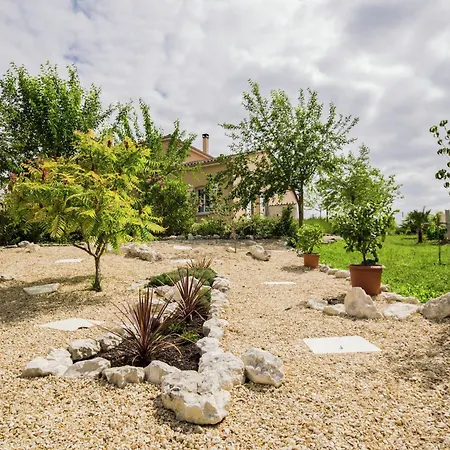 In With Pool And Vineyards Βίλα Segonzac (Charente)